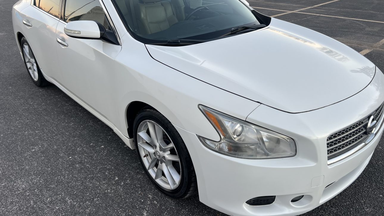 2011 NISSAN MAXIMA